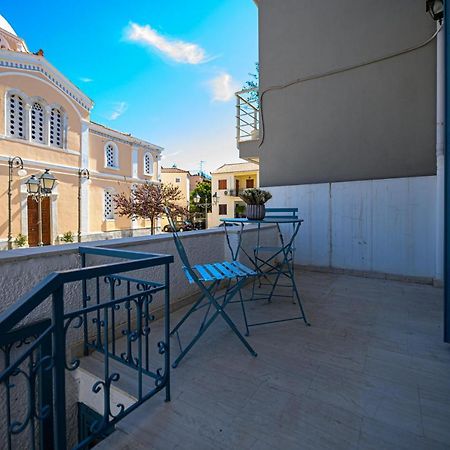 Anna'S Apartment Каламата Экстерьер фото